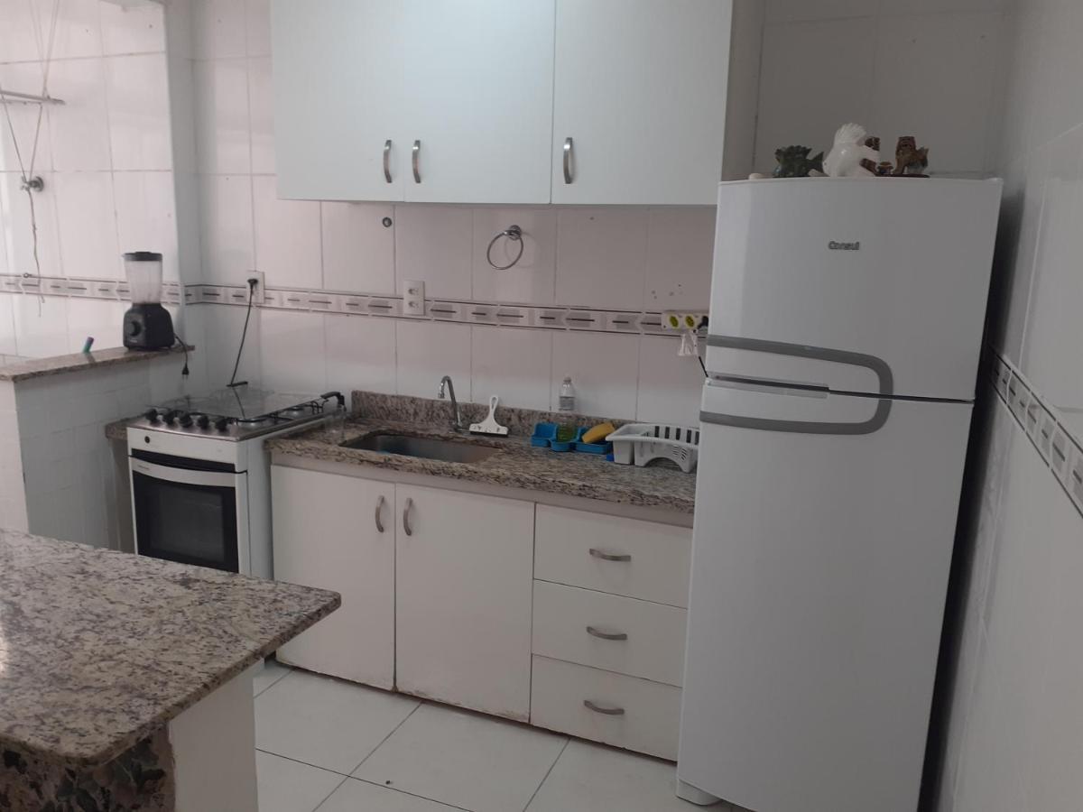 Apartamento Vento E Mar - 2 Quartos Com Sacada Na Quadra Da Praia Do Gonzaga Santos  Exteriör bild