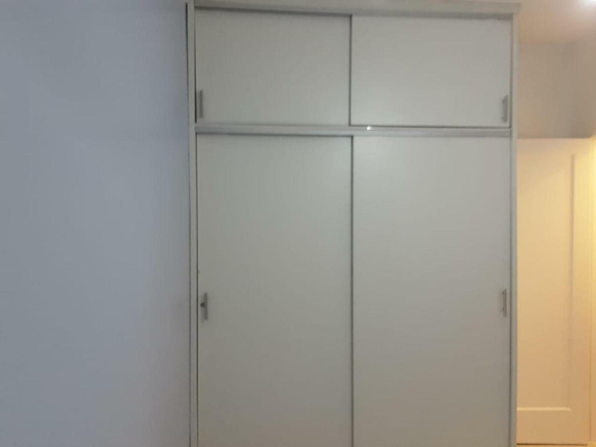 Apartamento Vento E Mar - 2 Quartos Com Sacada Na Quadra Da Praia Do Gonzaga Santos  Exteriör bild